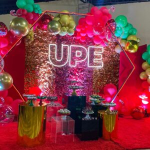 Celebración y Unidad: La Gran Cena de Fin de Año de la UPE