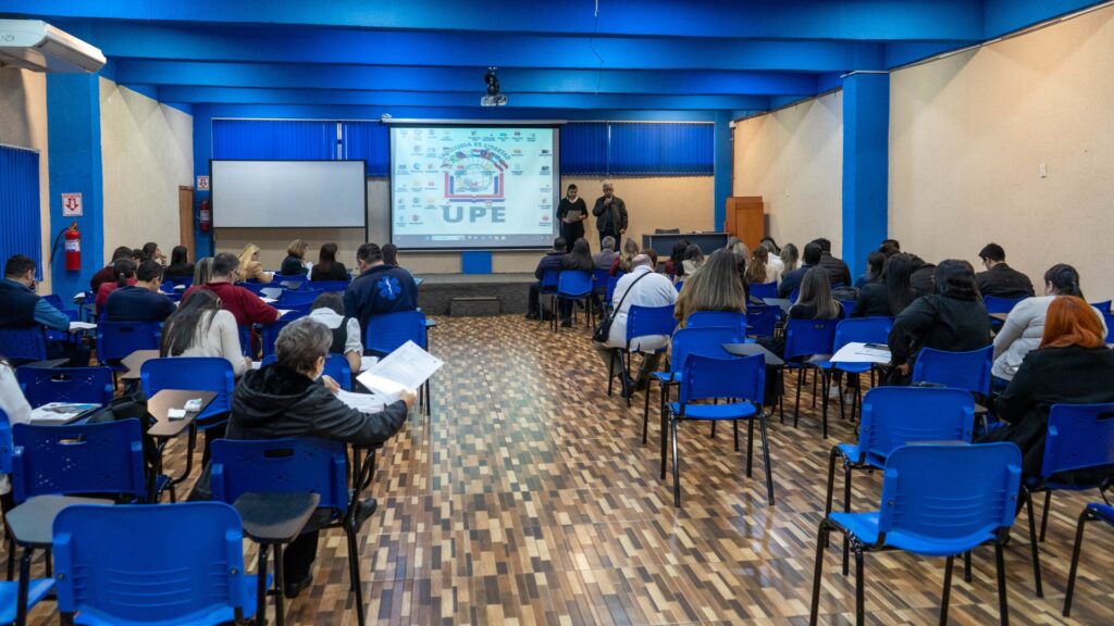 Medicina UPE CDE: Claustro 2° Semestre 2024 - Fortaleciendo el Compromiso Académico