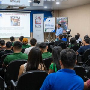 La UPE CDE recibe a expertos para charla técnica sobre la producción de zapallo Tetsukabuto