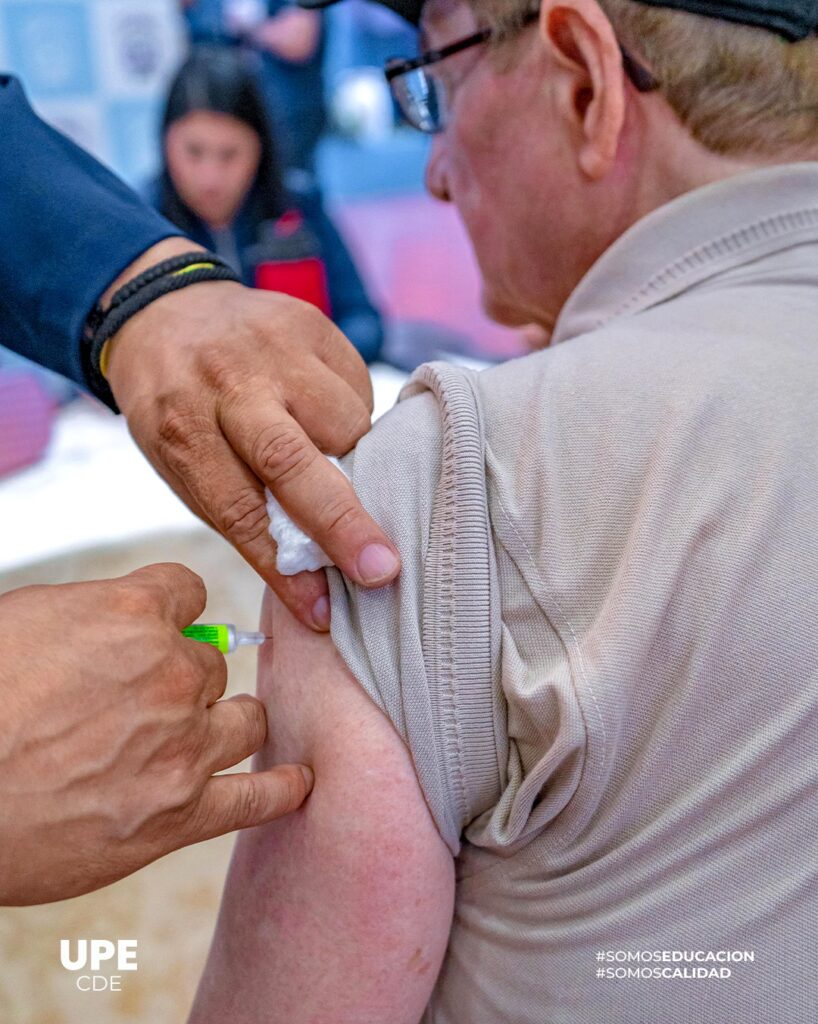 Jornada de Vacunación contra la Influenza en la Facultad de Ciencias Médicas de la UPE CDE