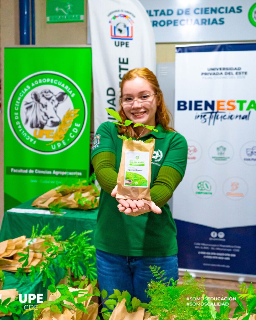 Jornada de Conciencia Ambiental en conmemoración al Día del Árbol