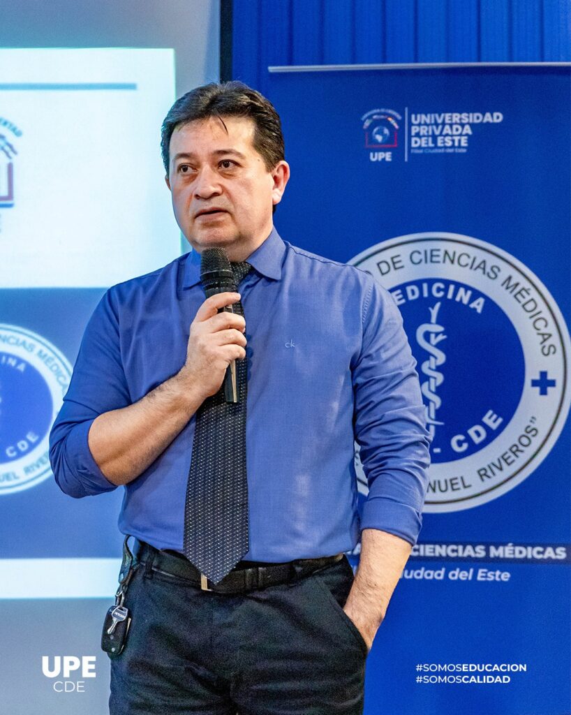 Claustro docente de Medicina proyecta el segundo semestre con visión integradora y compromiso académico