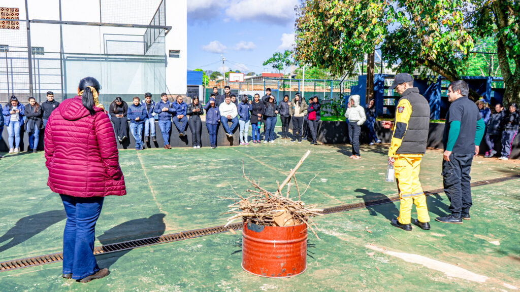 UPE CDE fortalece la seguridad ocupacional con capacitación técnica avanzada