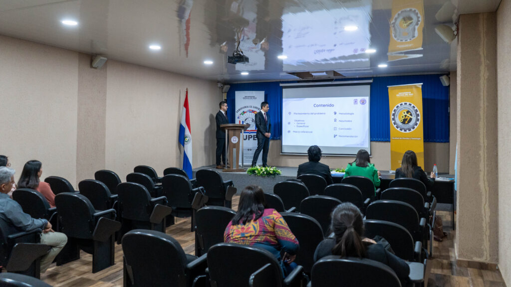 Defensa de Trabajos Finales de Grado de Ingeniería Electromecánica en la UPE CDE