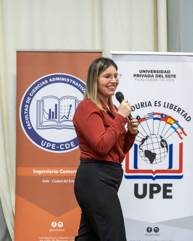 Semana del Administrador e Ingeniería Comercial – Día 1 en la UPE CDE